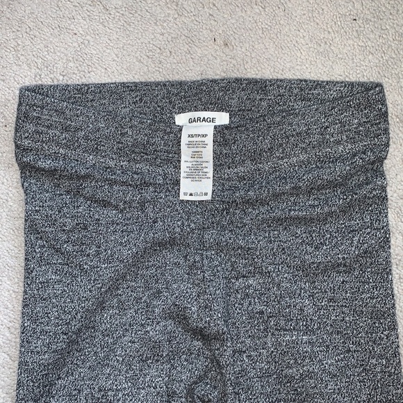 Garage Legging - Picture 2 of 3